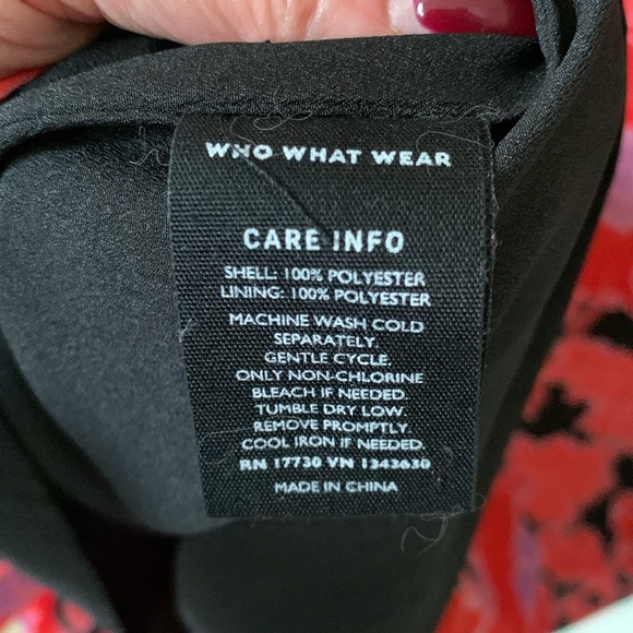 WHO WHAT WEAR purple red black floral ruffle hem dress SZ XS covered buttons - Picture 12 of 14